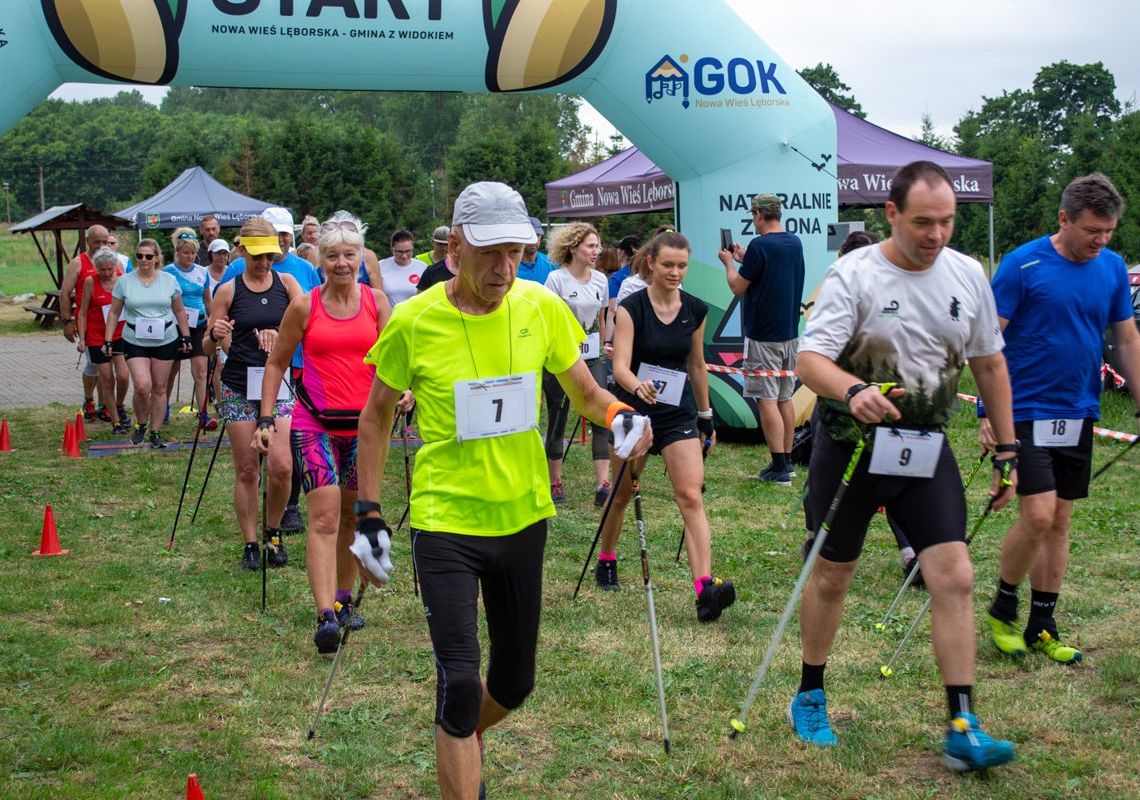 Grafika 1: ANNA  KWIDZYŃSKA  i  RAFAŁ  GROBELNIAK  wygrywają  w  PUCHARZE  KORONY w  Lędziechowie