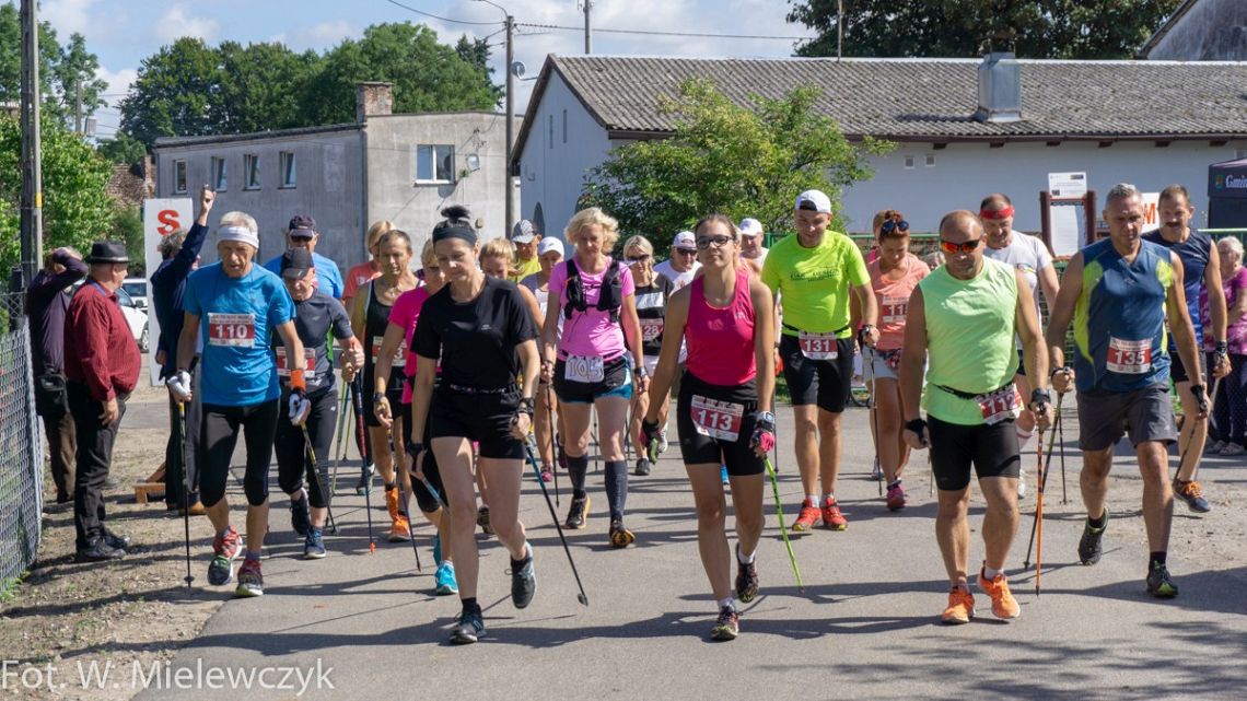 Grafika 1: TANDEM RODZINNY NACZKÓW PONOWNIE NAJLEPSZY TYM RAZEM W PUCHARZE KORONY W Łebieniu