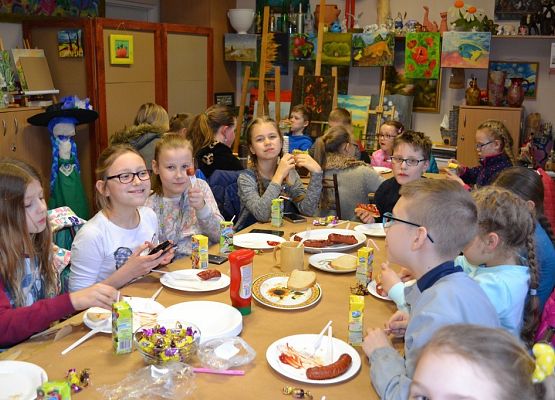 Grafika 24: Marzanna 2017