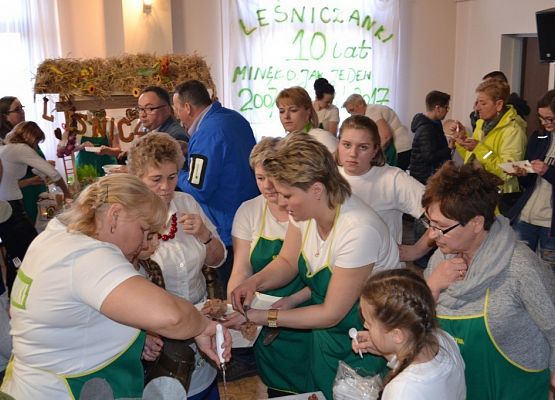 Grafika 12: KGW Arkana z Cewic - zwycięzcą Gminno - Powiatowego Turnieju Kół Gospodyń Wiejskich