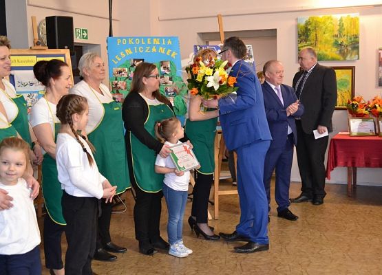 Grafika 24: KGW Arkana z Cewic - zwycięzcą Gminno - Powiatowego Turnieju Kół Gospodyń Wiejskich