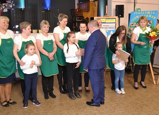 Grafika 150: KGW Arkana z Cewic - zwycięzcą Gminno - Powiatowego Turnieju Kół Gospodyń Wiejskich