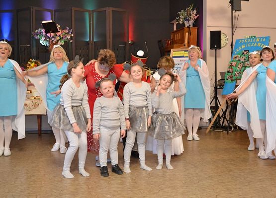 Grafika 168: KGW Arkana z Cewic - zwycięzcą Gminno - Powiatowego Turnieju Kół Gospodyń Wiejskich