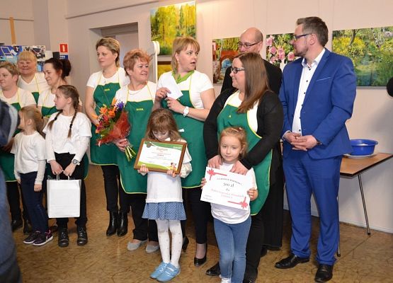 Grafika 59: KGW Arkana z Cewic - zwycięzcą Gminno - Powiatowego Turnieju Kół Gospodyń Wiejskich