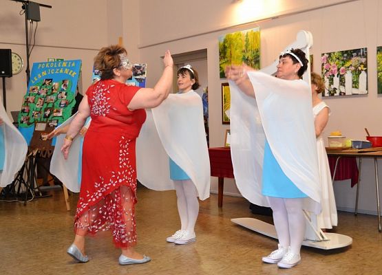 Grafika 70: KGW Arkana z Cewic - zwycięzcą Gminno - Powiatowego Turnieju Kół Gospodyń Wiejskich