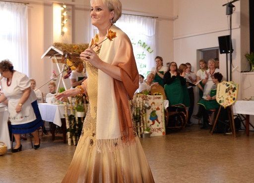 Grafika 120: KGW Arkana z Cewic - zwycięzcą Gminno - Powiatowego Turnieju Kół Gospodyń Wiejskich