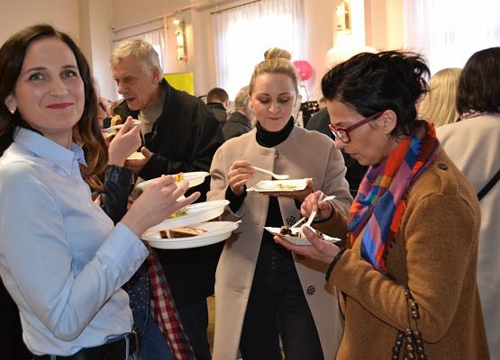 Grafika 136: KGW Arkana z Cewic - zwycięzcą Gminno - Powiatowego Turnieju Kół Gospodyń Wiejskich