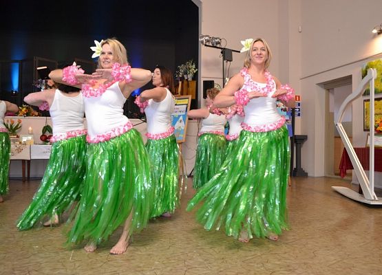 Grafika 145: KGW Arkana z Cewic - zwycięzcą Gminno - Powiatowego Turnieju Kół Gospodyń Wiejskich