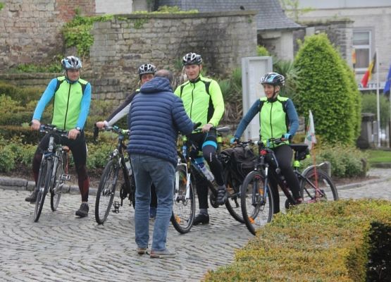 Grafika 26: Rowerzyści dojechali do JODOIGNE! Odwiedziny także w Parlamencie Europejskim