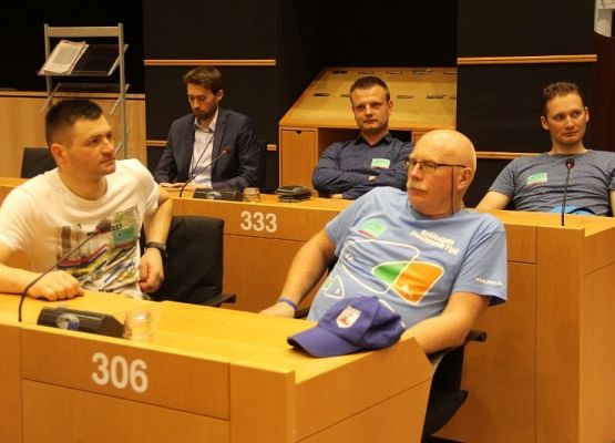 Grafika 57: Rowerzyści dojechali do JODOIGNE! Odwiedziny także w Parlamencie Europejskim