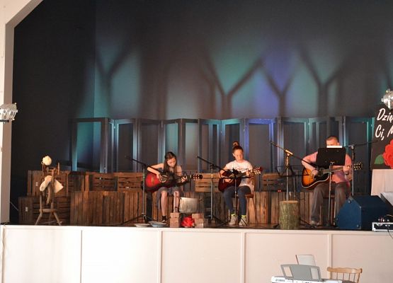 Grafika 23: Dzień Matki w Gminnym Ośrodku Kultury