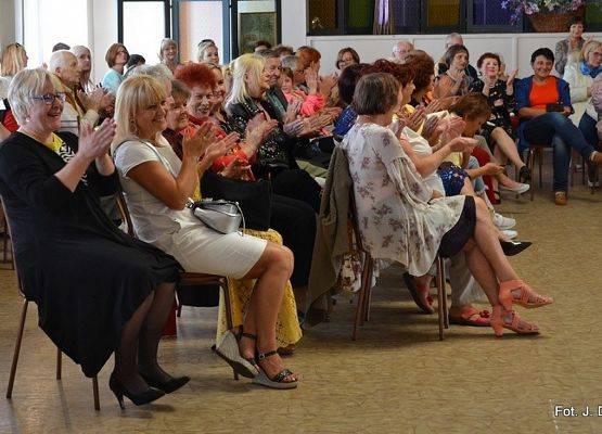 Grafika 8: Wernisaż poplenerowy w GOK-u