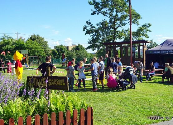 Grafika 1: Festyn pod "Strusiem"