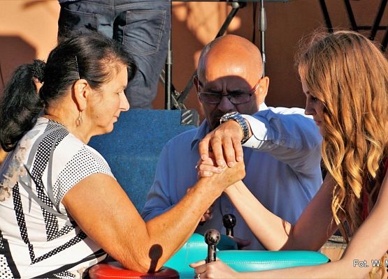 Grafika 22: Festyn pod "Strusiem"