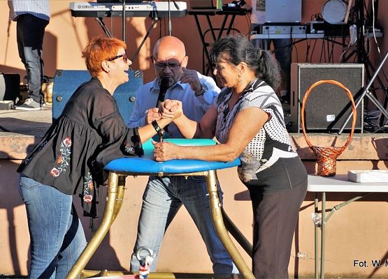 Grafika 23: Festyn pod "Strusiem"