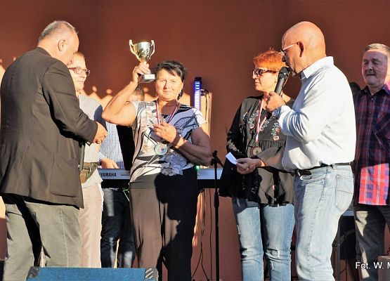 Grafika 27: Festyn pod "Strusiem"