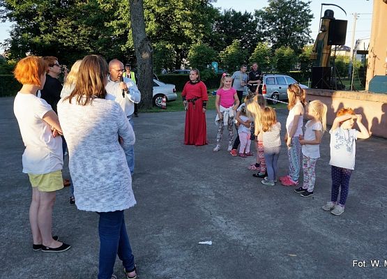 Grafika 43: Festyn pod "Strusiem"