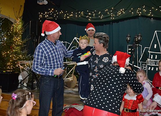 Grafika 10: Mikołajowe spotkanie w Nowej Wsi Lęborskiej.