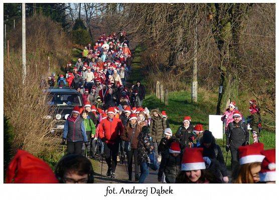 Grafika 5: Pierwszego  grudnia zapraszamy na VI Mikołajowy  Nordic Walking  Nowa Wieś Lęborska w Obliwicach ;  7,7 km ; czas przejścia ok. 1 godz. 20min.