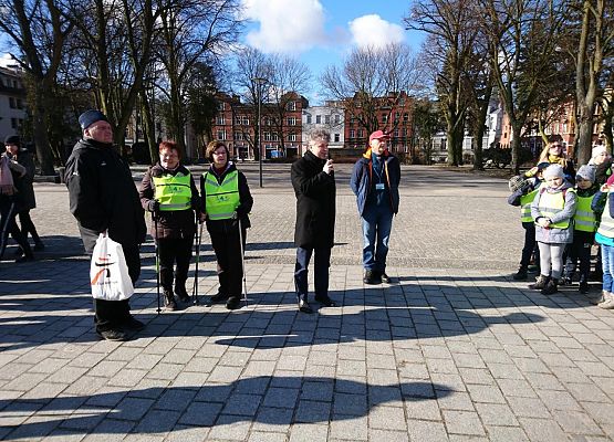 Grafika 2: Pierwszy Dzień Wiosny