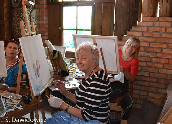 Grafika 11: Plener rzeźbiarsko - malarski "Martwa natura"