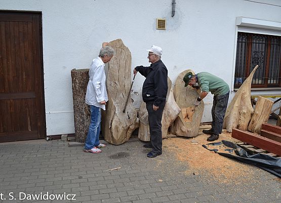 Grafika 6: Plener rzeźbiarsko - malarski "Martwa natura"