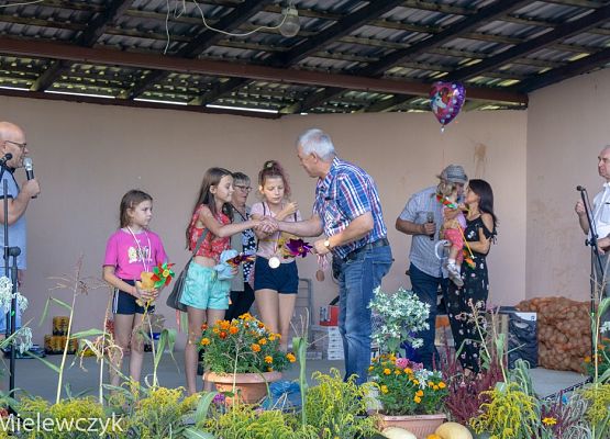 Grafika 21: Dożynki Parafialne w Łebieniu - fotorelacja