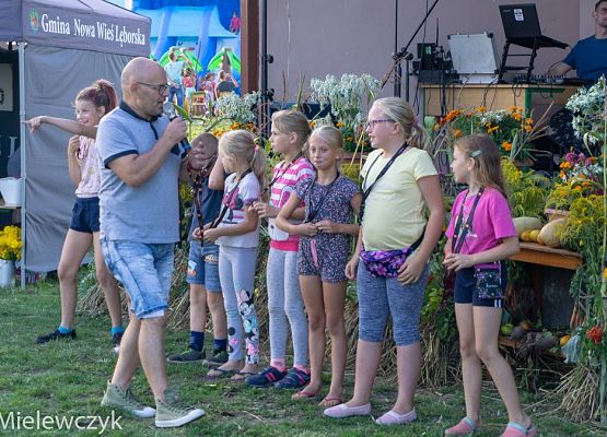 Grafika 24: Dożynki Parafialne w Łebieniu - fotorelacja