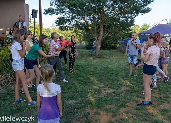 Grafika 28: Dożynki Parafialne w Łebieniu - fotorelacja
