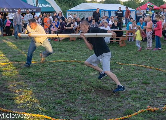 Grafika 61: Dożynki Parafialne w Łebieniu - fotorelacja