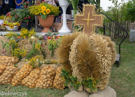 Grafika 9: Dożynki Parafialne w Garczegorzu - fotorelacja
