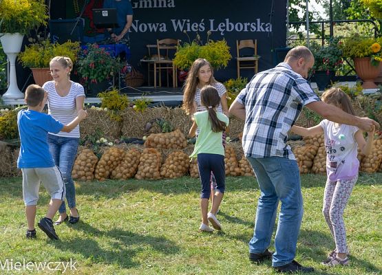 Grafika 22: Dożynki Parafialne w Garczegorzu - fotorelacja