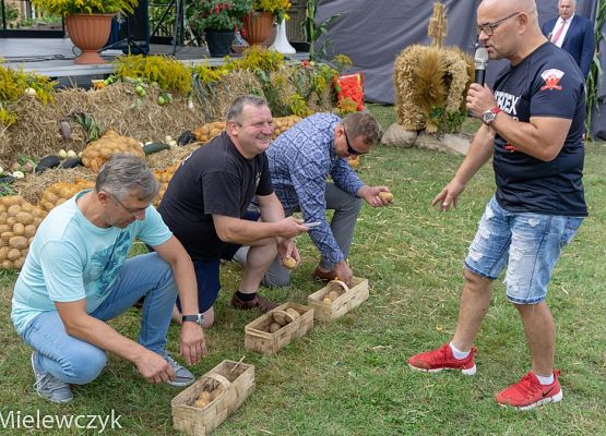 Grafika 32: Dożynki Parafialne w Garczegorzu - fotorelacja