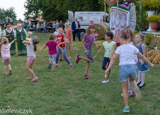 Grafika 58: Dożynki Parafialne w Garczegorzu - fotorelacja