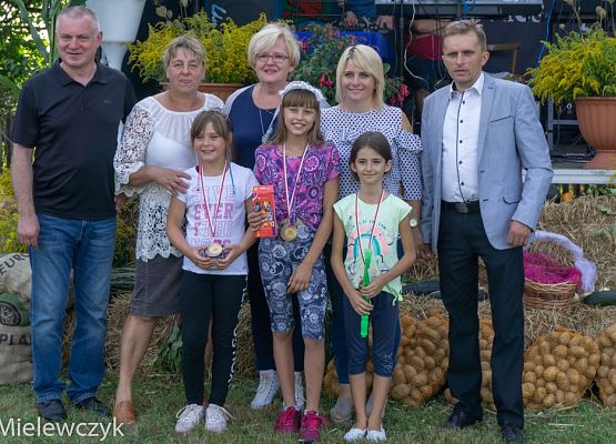 Grafika 60: Dożynki Parafialne w Garczegorzu - fotorelacja