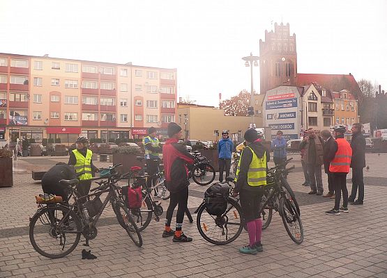 Grafika 1: Relacja z rajdu "Pocztylion