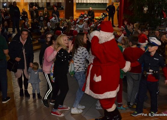 Grafika 10: Tak bawiliśmy się na Mikołajkach