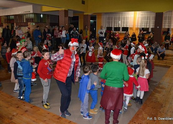 Grafika 19: Tak bawiliśmy się na Mikołajkach