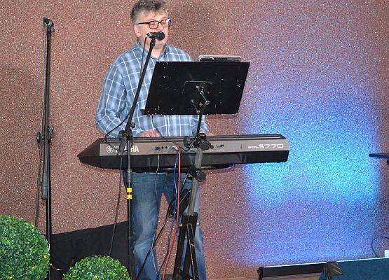 Grafika 71: XXVII Nowowiejski Finał Wielkiej Orkiestry Świątecznej Pomocy