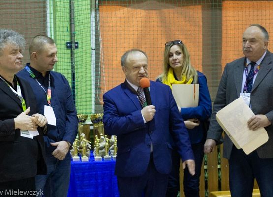 Grafika 16: III NOWOWIEJSKI POKAZ GOŁĘBII RASOWYCH I DROBIU RASOWEGO - RELACJA