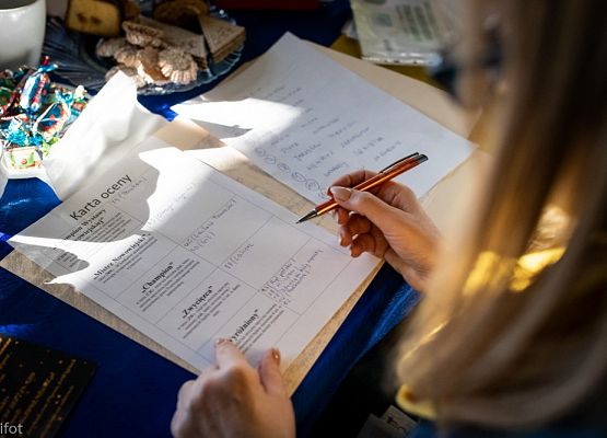 Grafika 34: III NOWOWIEJSKI POKAZ GOŁĘBII RASOWYCH I DROBIU RASOWEGO - FOTORELACJA WIFOT