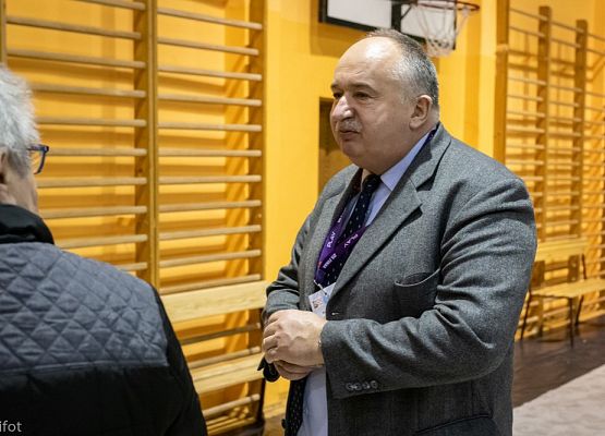 Grafika 90: III NOWOWIEJSKI POKAZ GOŁĘBII RASOWYCH I DROBIU RASOWEGO - FOTORELACJA WIFOT