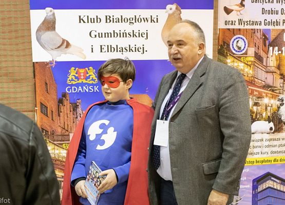 Grafika 109: III NOWOWIEJSKI POKAZ GOŁĘBII RASOWYCH I DROBIU RASOWEGO - FOTORELACJA WIFOT