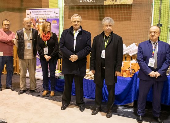 Grafika 125: III NOWOWIEJSKI POKAZ GOŁĘBII RASOWYCH I DROBIU RASOWEGO - FOTORELACJA WIFOT