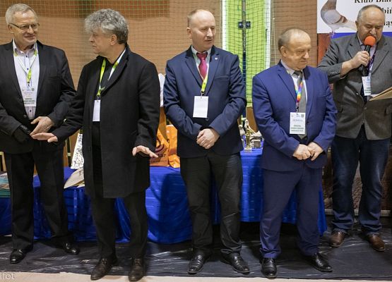 Grafika 147: III NOWOWIEJSKI POKAZ GOŁĘBII RASOWYCH I DROBIU RASOWEGO - FOTORELACJA WIFOT