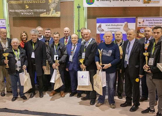 Grafika 167: III NOWOWIEJSKI POKAZ GOŁĘBII RASOWYCH I DROBIU RASOWEGO - FOTORELACJA WIFOT