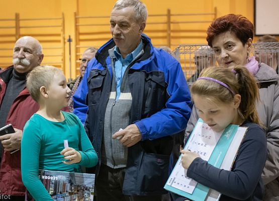Grafika 195: III NOWOWIEJSKI POKAZ GOŁĘBII RASOWYCH I DROBIU RASOWEGO - FOTORELACJA WIFOT