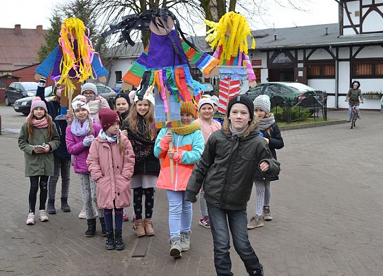 Grafika 13: PIERWSZY DZIEŃ WIOSNY