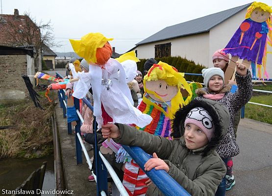 Grafika 5: PIERWSZY DZIEŃ WIOSNY