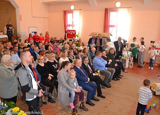 Grafika 37: X Powiatowy Turniej Kół Gospodyń Wiejskich wygrały Panie z Mostów